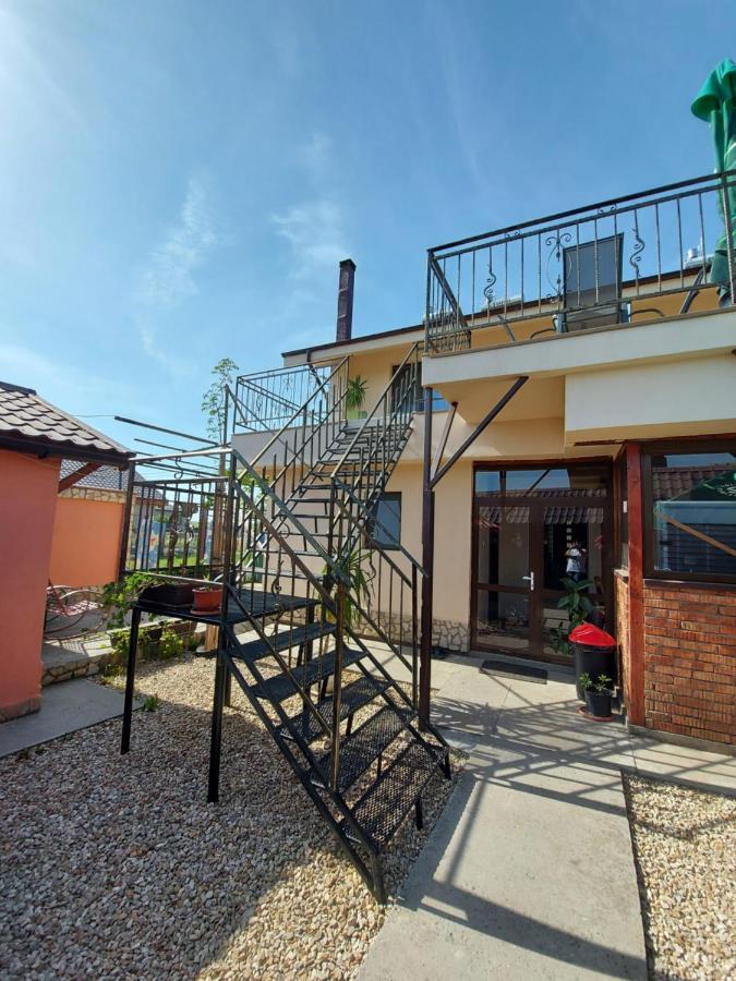 ホテル Casa IV ヴァマ・ヴェケ エクステリア 写真
